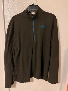 North Face 1/4 Zip Fleece Pullover